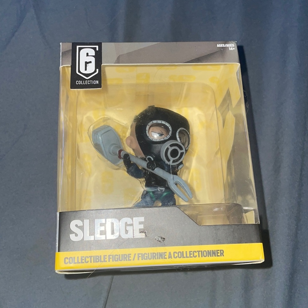 Rainbow six siege sledge collectible figure